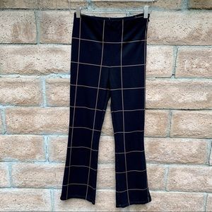 Kick flare crop pant